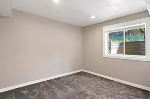 2790 E 25 S, Layton, UT 84040 - Photo 43