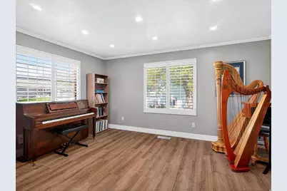 2790 E 25 S, Layton, UT 84040 - Photo 5