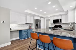 2790 E 25 S, Layton, UT 84040 - Photo 11