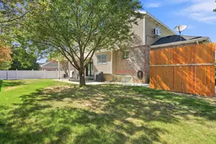 2790 E 25 S, Layton, UT 84040 - Photo 5