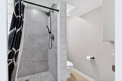 2790 E 25 S, Layton, UT 84040 - Photo 33
