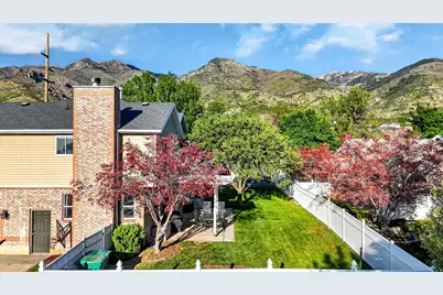 2790 E 25 S, Layton, UT 84040 - Photo 17