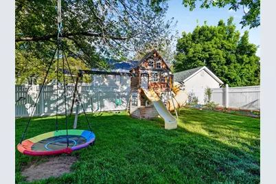 2790 E 25 S, Layton, UT 84040 - Photo 41
