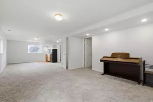 6822 S High Bluff Dr W, West Jordan, UT 84081 - Photo 21