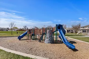 6822 S High Bluff Dr W, West Jordan, UT 84081 - Photo 35