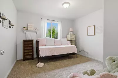 6822 S High Bluff Dr W, West Jordan, UT 84081 - Photo 17