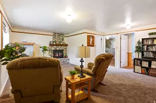 5505 W 10080 N, Highland, UT 84003 - Photo 17
