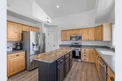4541 W 5800 S, Hooper, UT 84315 - Photo 7