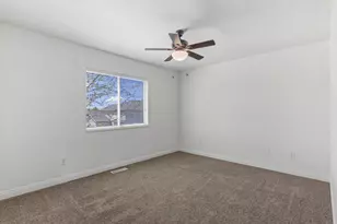 4541 W 5800 S, Hooper, UT 84315 - Photo 17