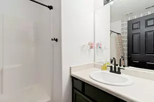 1906 E Juniper Dr, Eagle Mountain, UT 84005 - Photo 3