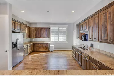 659 E 380 N, Vineyard, UT 84059 - Photo 29