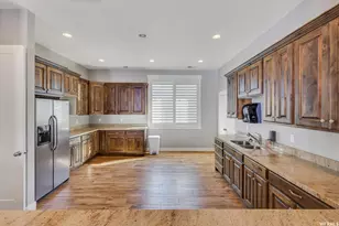 659 E 380 N, Vineyard, UT 84059 - Photo 29