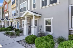 659 E 380 N, Vineyard, UT 84059 - Photo 3