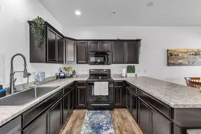 659 E 380 N, Vineyard, UT 84059 - Photo 11