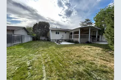 7659 S 2290 W, West Jordan, UT 84084 - Photo 31