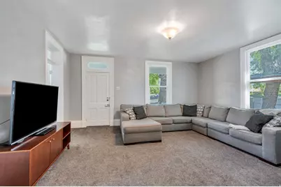 125 N 100 W, Pleasant Grove, UT 84062 - Photo 9