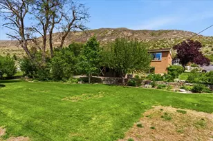190 S 350 E, Farmington, UT 84025 - Photo 23