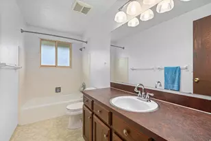 1345 S Valhalla Dr E, Clearfield, UT 84015 - Photo 19