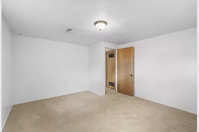 1345 S Valhalla Dr E, Clearfield, UT 84015 - Photo 29