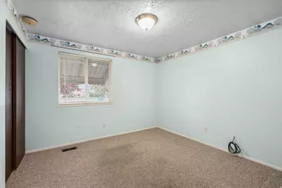 1345 S Valhalla Dr E, Clearfield, UT 84015 - Photo 17
