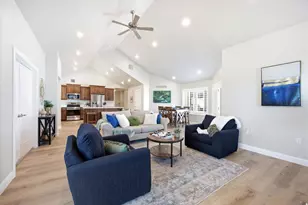 512 E Meadow Ranch Ln, Saratoga Springs, UT 84045 - Photo 9