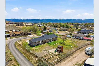 495 N 300 W, Moroni, UT 84646 - Photo 27
