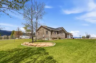 495 N 300 W, Moroni, UT 84646 - Photo 31