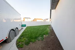 3369 W Sophie Ln S, West Haven, UT 84401 - Photo 27