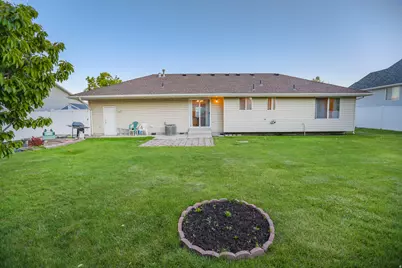 940 W 550 N, Pleasant Grove, UT 84062 - Photo 27