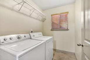 7074 S Rialto Way, West Jordan, UT 84081 - Photo 11