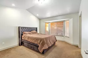 7074 S Rialto Way, West Jordan, UT 84081 - Photo 13