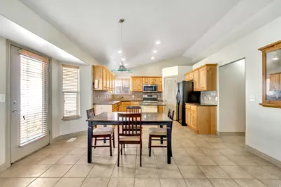 7074 S Rialto Way, West Jordan, UT 84081 - Photo 7