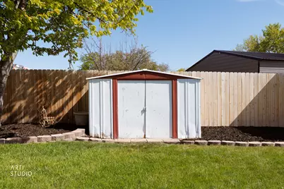 2666 W Alice Dr, West Jordan, UT 84088 - Photo 31