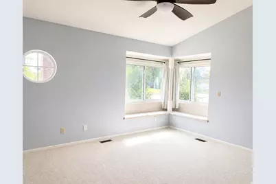 1095 N 2925 W, Layton, UT 84041 - Photo 9