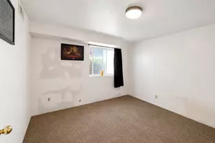 1095 N 2925 W, Layton, UT 84041 - Photo 17
