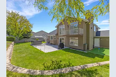 7909 S Twelve Pines Dr, Sandy, UT 84094 - Photo 45