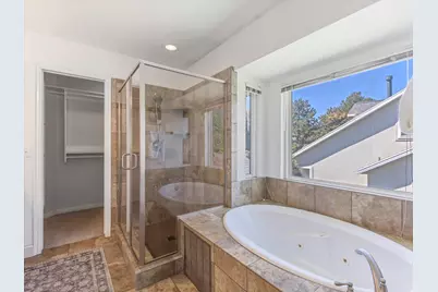 7909 S Twelve Pines Dr, Sandy, UT 84094 - Photo 33
