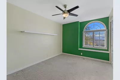 7909 S Twelve Pines Dr, Sandy, UT 84094 - Photo 37