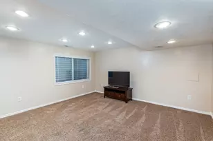 3918 S Madill Cir W, West Valley, UT 84119 - Photo 19