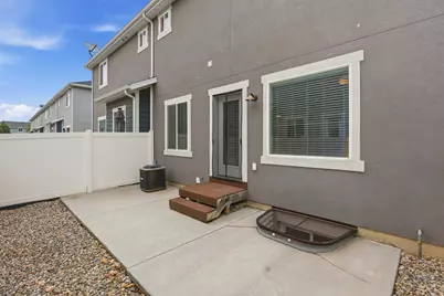 7549 N Hutch Ln, Eagle Mountain, UT 84005 - Photo 21