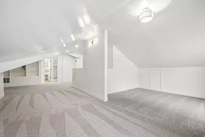 7312 S 2980 E, Cottonwood Heights, UT 84121 - Photo 45