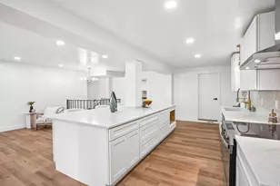 7312 S 2980 E, Cottonwood Heights, UT 84121 - Photo 15