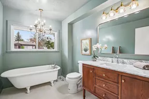 7312 S 2980 E, Cottonwood Heights, UT 84121 - Photo 53