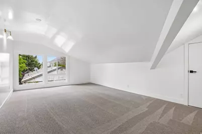7312 S 2980 E, Cottonwood Heights, UT 84121 - Photo 45