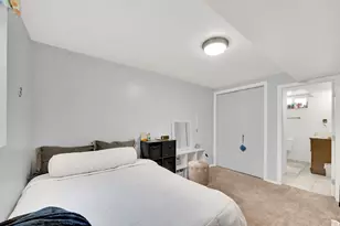 9025 S Bonnet Dr E, Sandy, UT 84093 - Photo 33