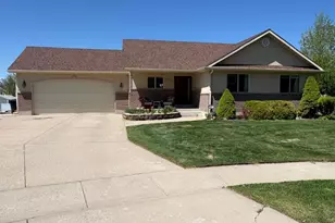 775 E Green Field Cir S, River Heights, UT 84321 - Photo 31