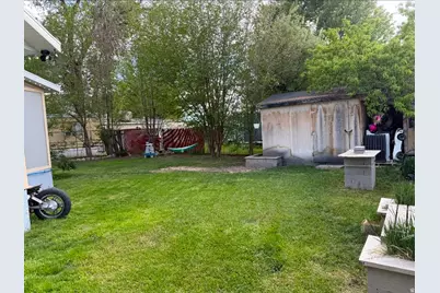 8808 S Oxford Cir W, Sandy, UT 84070 - Photo 21