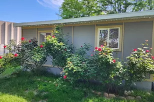 8808 S Oxford Cir W, Sandy, UT 84070 - Photo 15