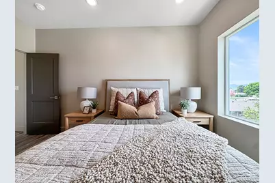 7213 S Ramanee Dr E, Midvale, UT 84047 - Photo 9