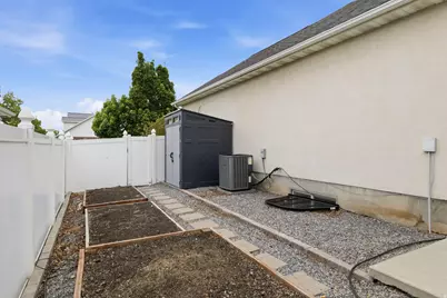 1386 N 1000 E, American Fork, UT 84003 - Photo 41